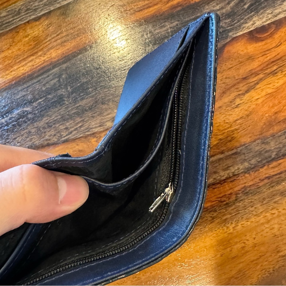 Genuine Croc Leather Wallet Dark Cobalt Color - Picture 7 of 12